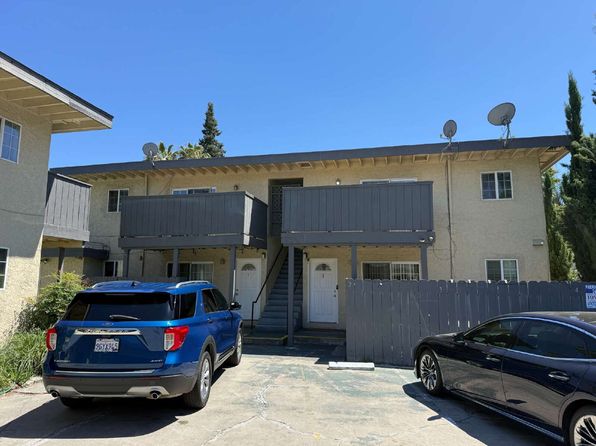 928 Ravenscourt Ave APT 4
