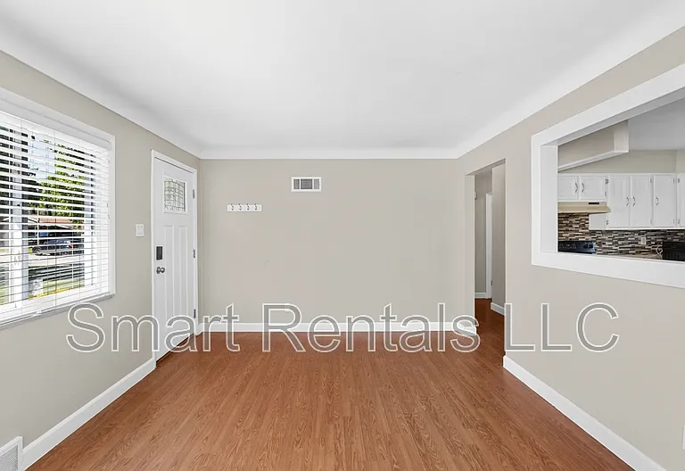 855 Teson Rd — Photo 10
