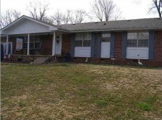 54 Waverly Dr, Rossville, GA 30741
