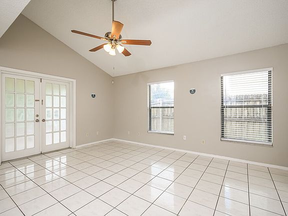 5th image of 11908 Atlin Dr