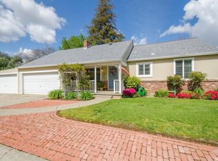 3805 Woodcrest Rd, Sacramento, CA 95821