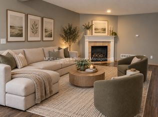 911 Garden Way, Harrisonville, MO 64701