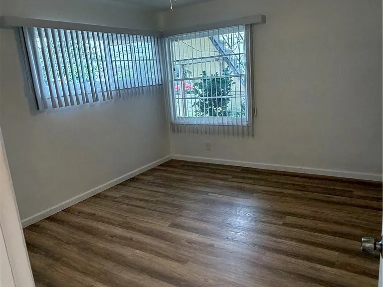 5656 Noel Dr — Photo 17