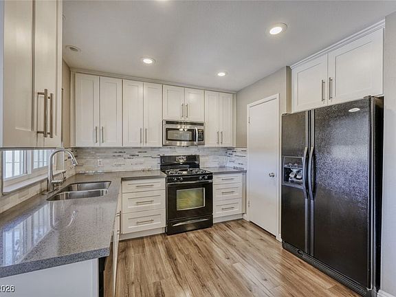 3rd image of 5359 Chattanooga Ave