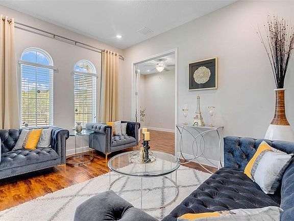 4th image of 8022 Ludington Cir