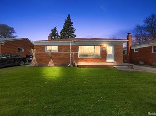 1653 Beaupre Ave, Madison Heights, MI 48071