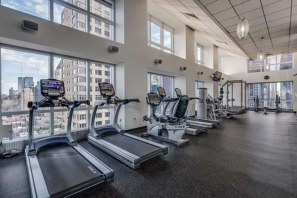 Rented by Winzone Realty Inc | media 19