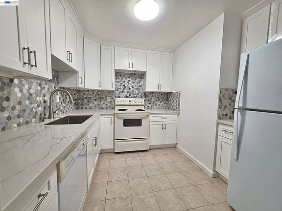 3rd image of 47112 Warm Springs Blvd APT 137