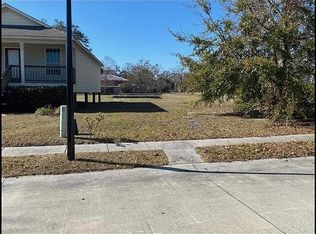 1446 Georgia Pl, Gulfport, MS 39507
