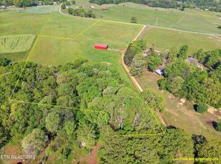 880 & 890 Fairview Rd, Tellico Plains, TN 37385