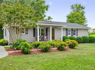 2708 Cambridge Rd, Burlington, NC 27215