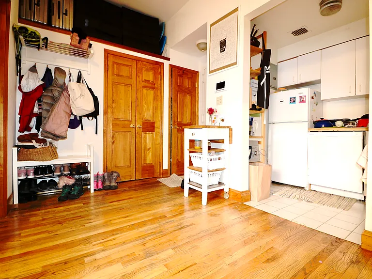 307 W 74th St #2B — Photo 6