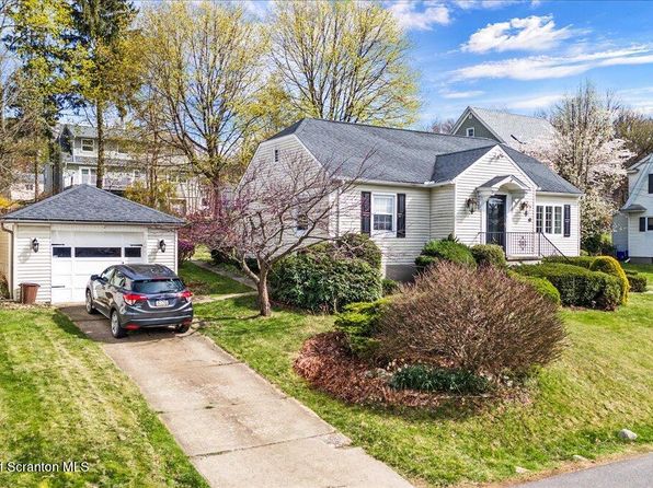 131 Arnold Ave, Scranton, PA 18505
