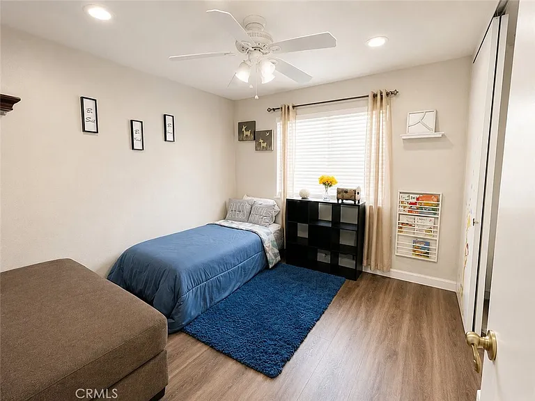 27841 Siruela — Photo 10