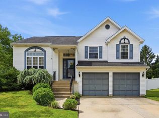 44 Hollybrook Dr, Sewell, NJ 08080