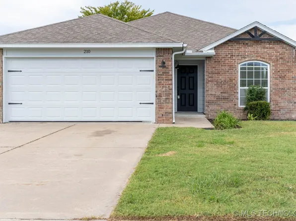 210 Aspen Dr, Kiefer, OK 74041