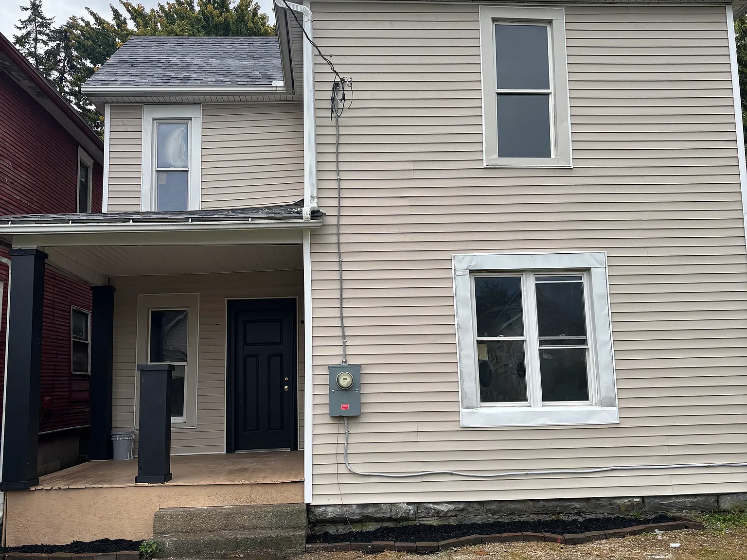 4 bed, 1512 sqft, $1,600 — Photo 1