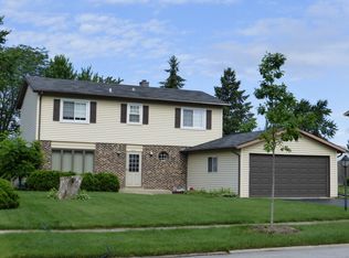 606 N Rumple Ln, Addison, IL 60101