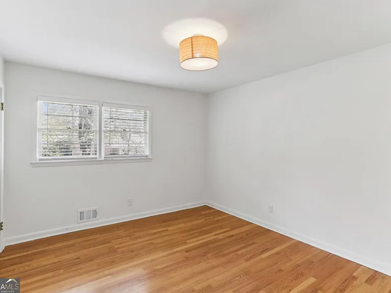 2888 Bonanza Dr — Photo 12