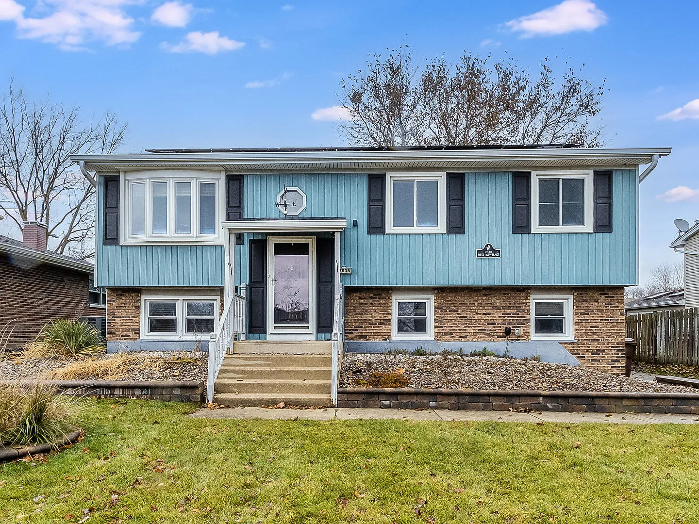 7638 165th Pl photo 1