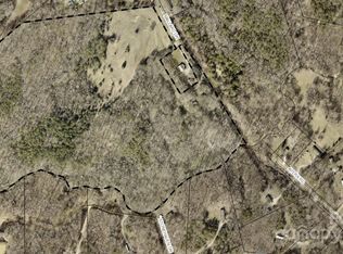 326 Mallard Dr, Grover, NC 28073