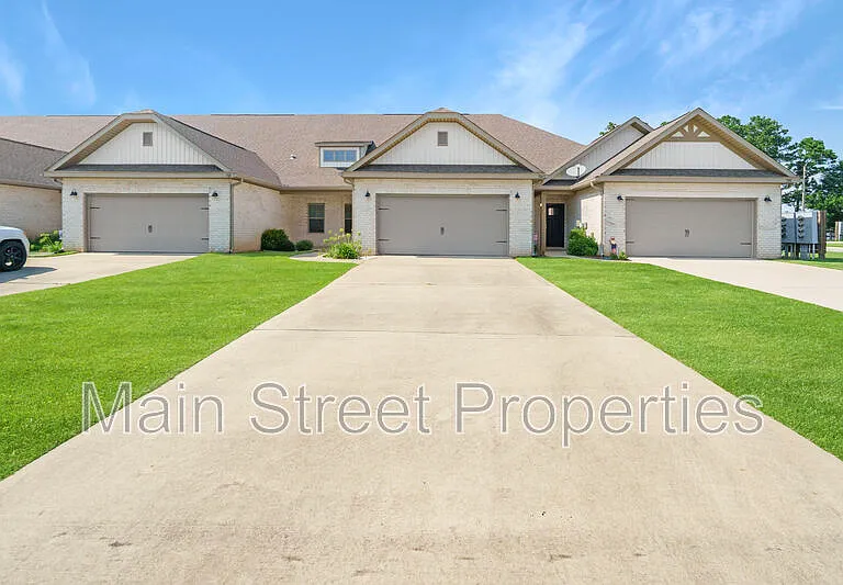 704 Brambling Ct — Photo 9