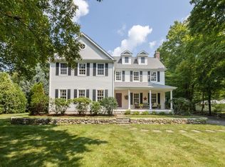 5 Everett St, East Walpole, MA 02032