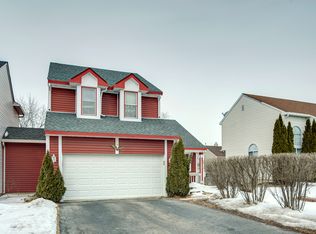 44 W Rustic Ln, Round Lake Beach, IL 60073