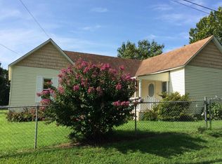 326 E Cleveland Ave, Walnut Grove, MO 65770