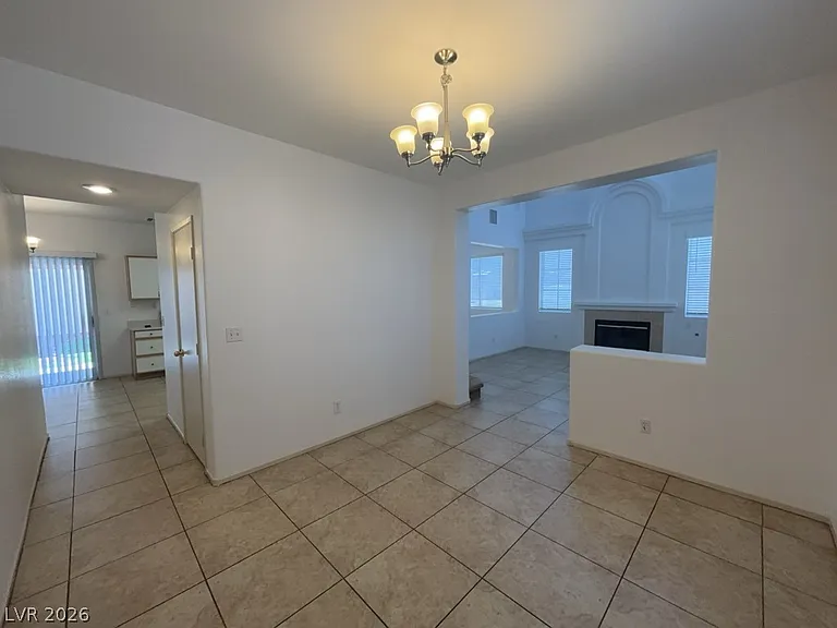 5438 Old Oak Ct #0 — Photo 3