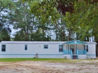 221 Kathleen Dr, Fitzgerald, GA 31750