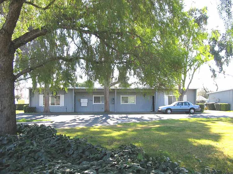 703 N Livermore Ave #5 — Photo 1