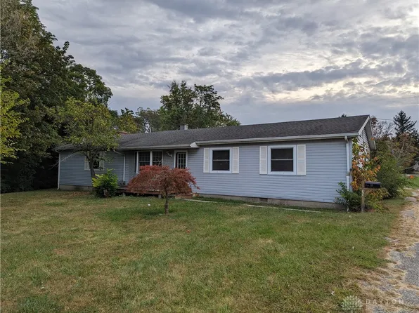 39 N Limestone St, Jamestown, OH 45335