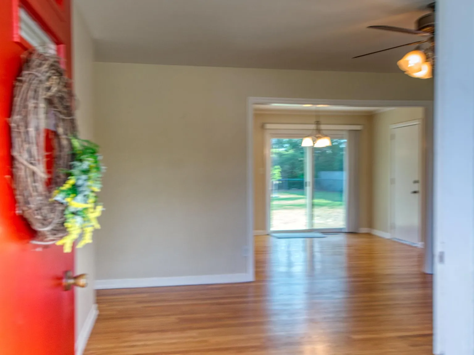 106 Pinecliff Drive - 1 — Photo 3