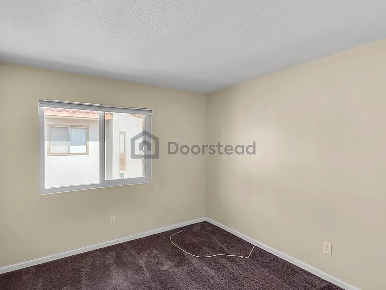 2521 W Sunflower Ave #J12 — Photo 19