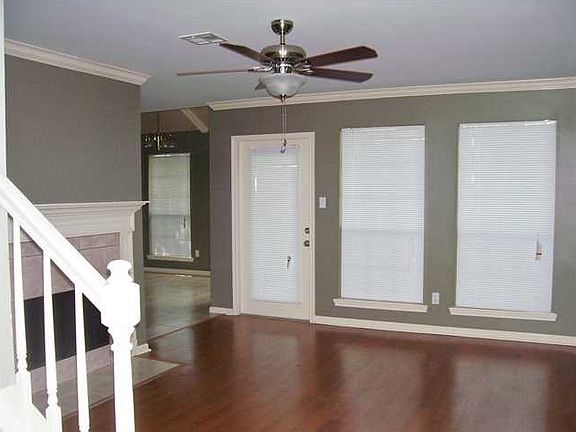 4th image of 103 Darlene Dr