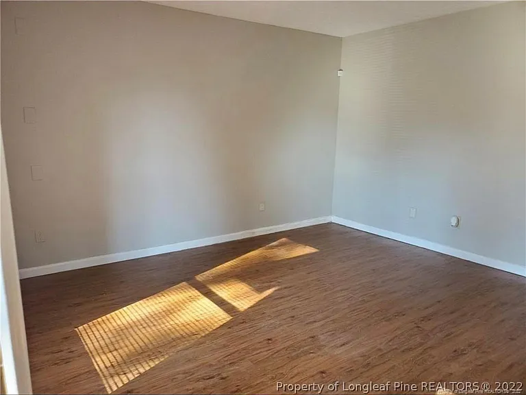 5868 Aftonshire Dr — Photo 4