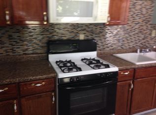 295 E Tanner St, Waverly, IL 62692