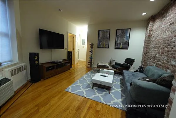 Rented by JM Preston Properties LLC | media 26