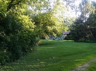 739 W Dundee Rd, Palatine, IL 60074