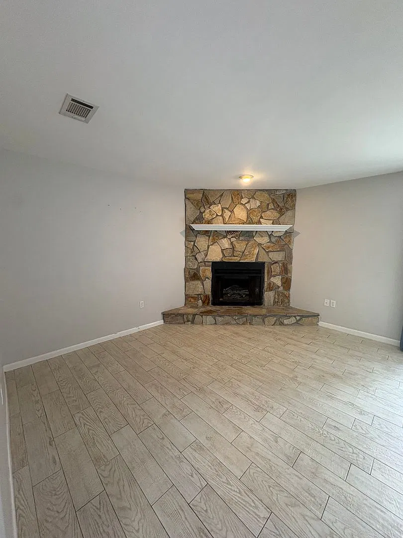 1800 17th Street Niceville, FL 32578 — Photo 3