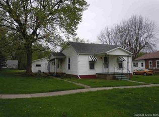 380 N Chamberlain St, Roseville, IL 61473