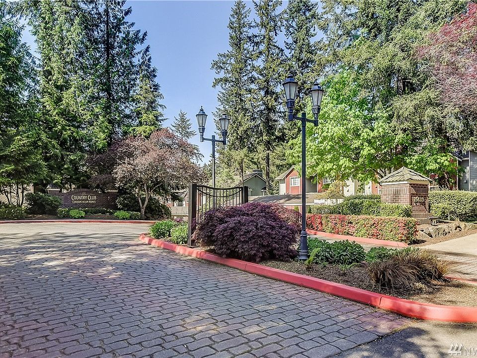 1st image of 15433 Country Club Dr Unit A305