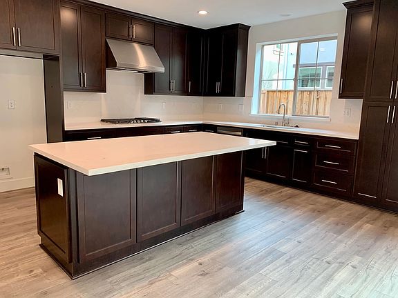 Bergamo Homesite 26 Kitchen