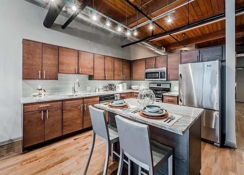 1st image of 600 N Lake Shore Dr APT 2101