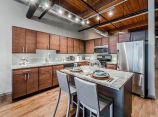 600 N Lake Shore Dr APT 2101, Chicago, IL 60611
