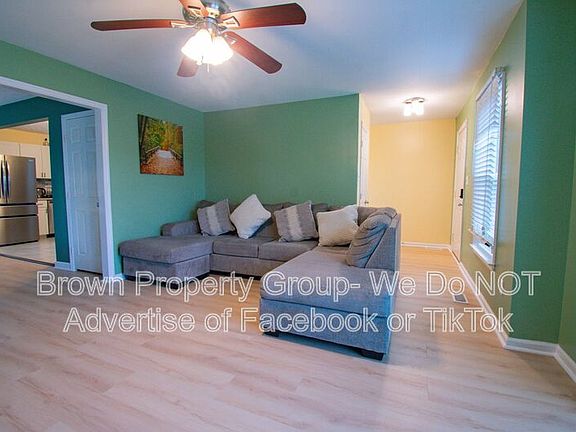 3rd image of 111 Kristin Ave