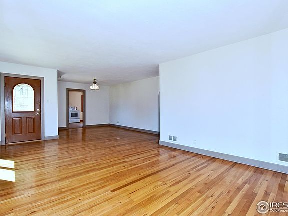 4th image of 1635 Fairacre Dr
