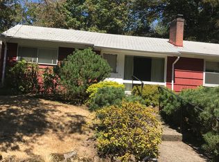 1225 Oak Ter, Lake Oswego, OR 97034