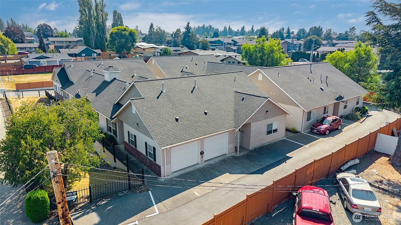 1st image of 323 N LaVenture Road #D